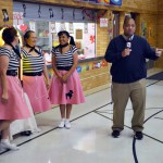 Photo of Lake Ridge Elementary lunch workers dressed in 50s clothing