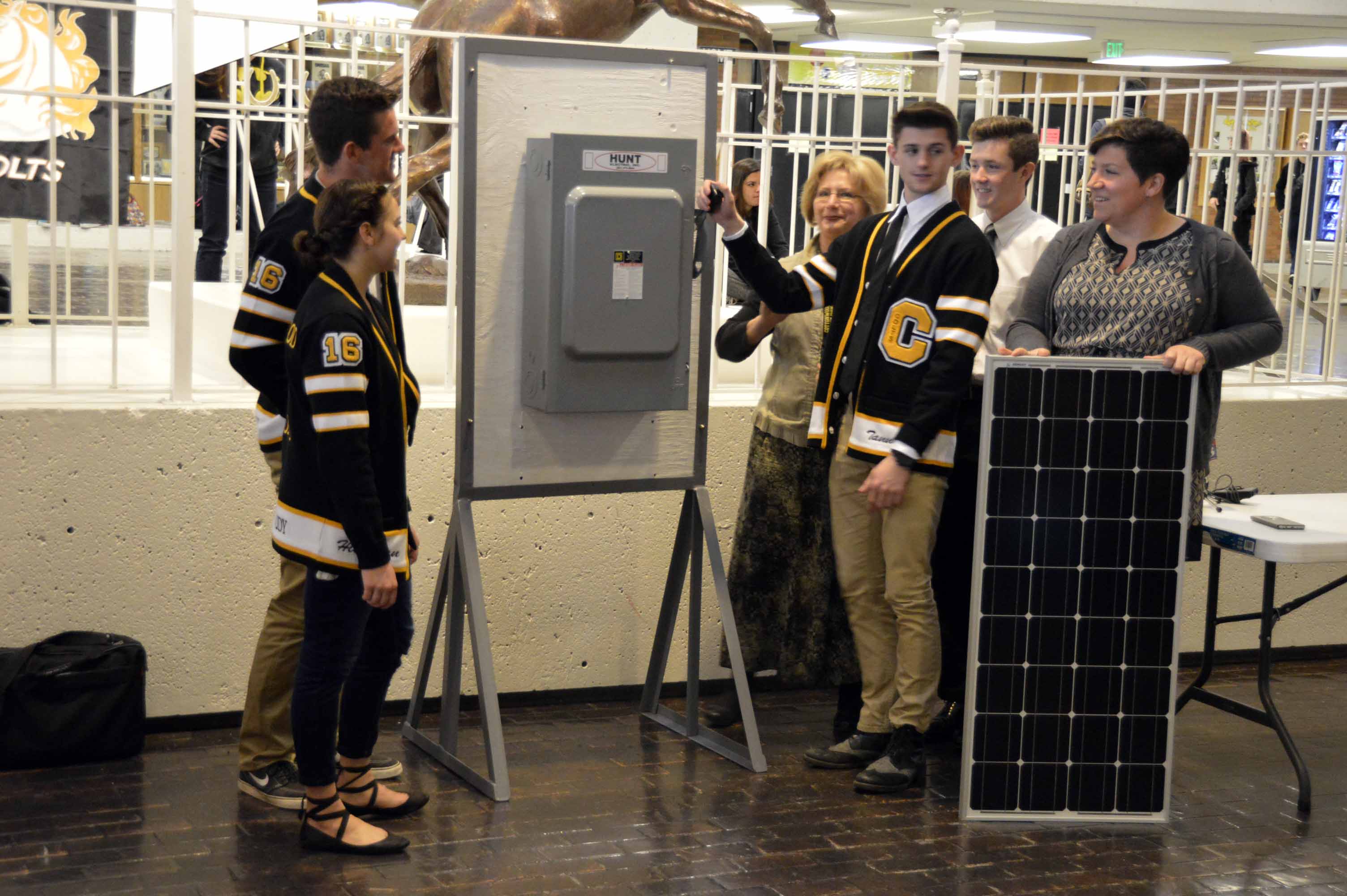 Cottonwood High ‘flips the switch’ on new solar array