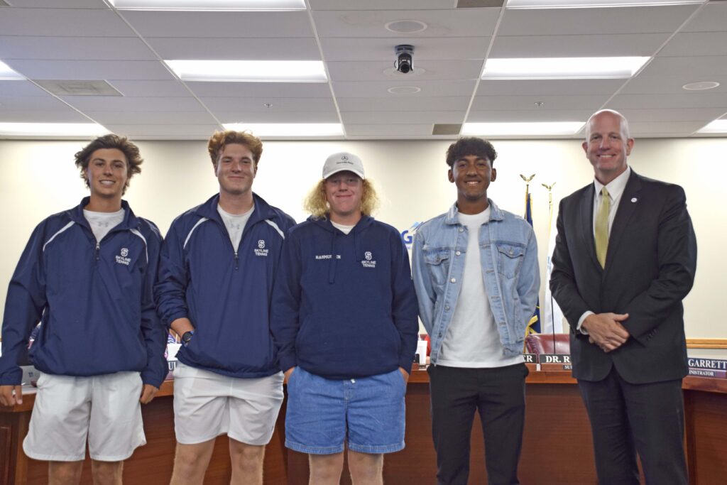 Students recognized at board meeting