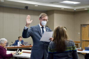 Todd Hauber takes Oath of Office