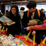 Photo of students shopping at event.
